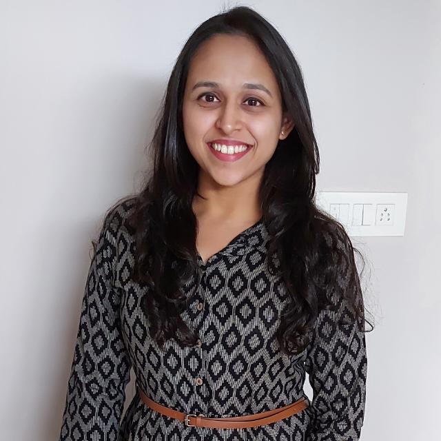 Nikita Dabholkar-Joshi (PT)